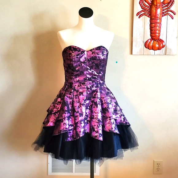Masquerade Dresses & Skirts - Masquerade dress